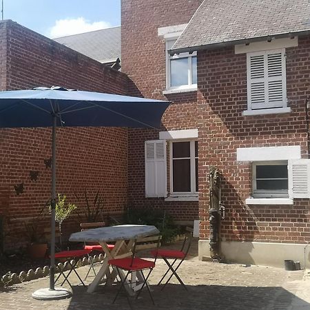 Le Repos Bien Merite Nesle Exterior foto