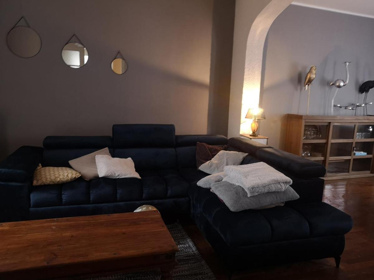 Le Repos Bien Merite Nesle Exterior foto